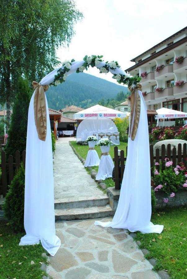 Yagodina Family Hotel Exteriör bild